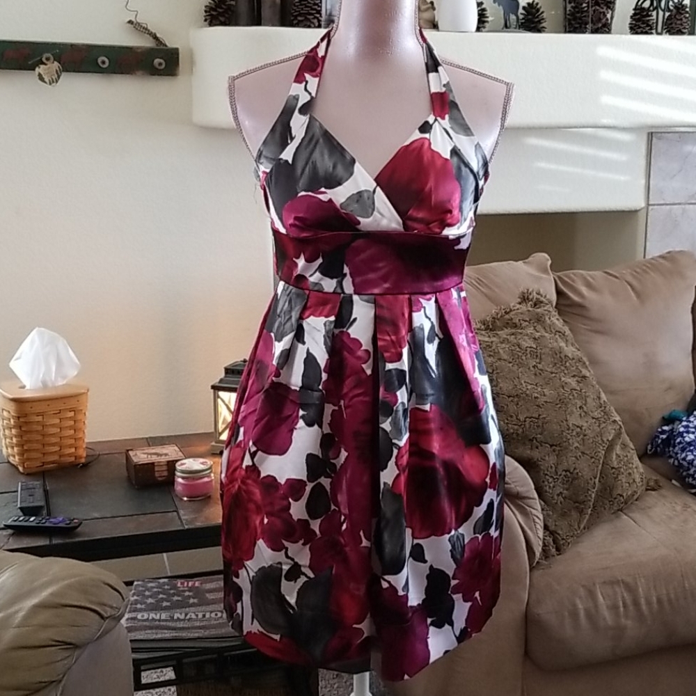Gorgeous floral halter dress
